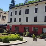 Piccadilly Hotel 2*