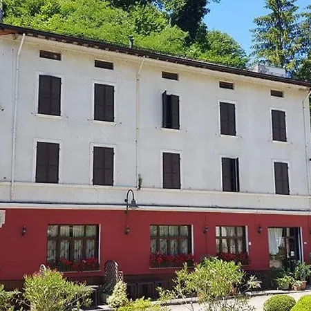 Piccadilly Hotel