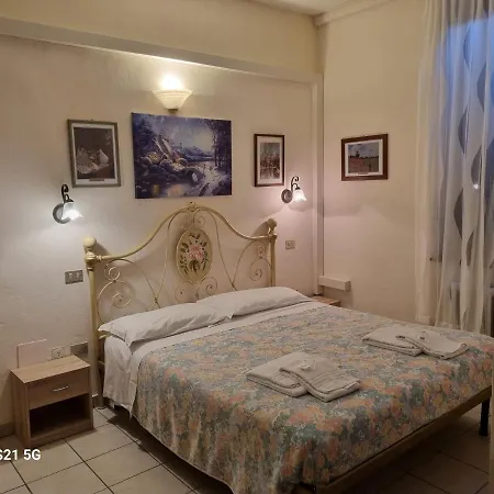 Piccadilly ホテル