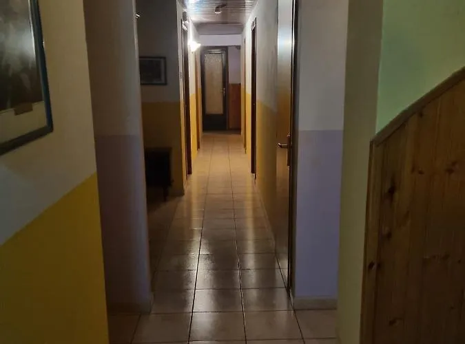 Piccadilly 2* 圣安德烈巴尼